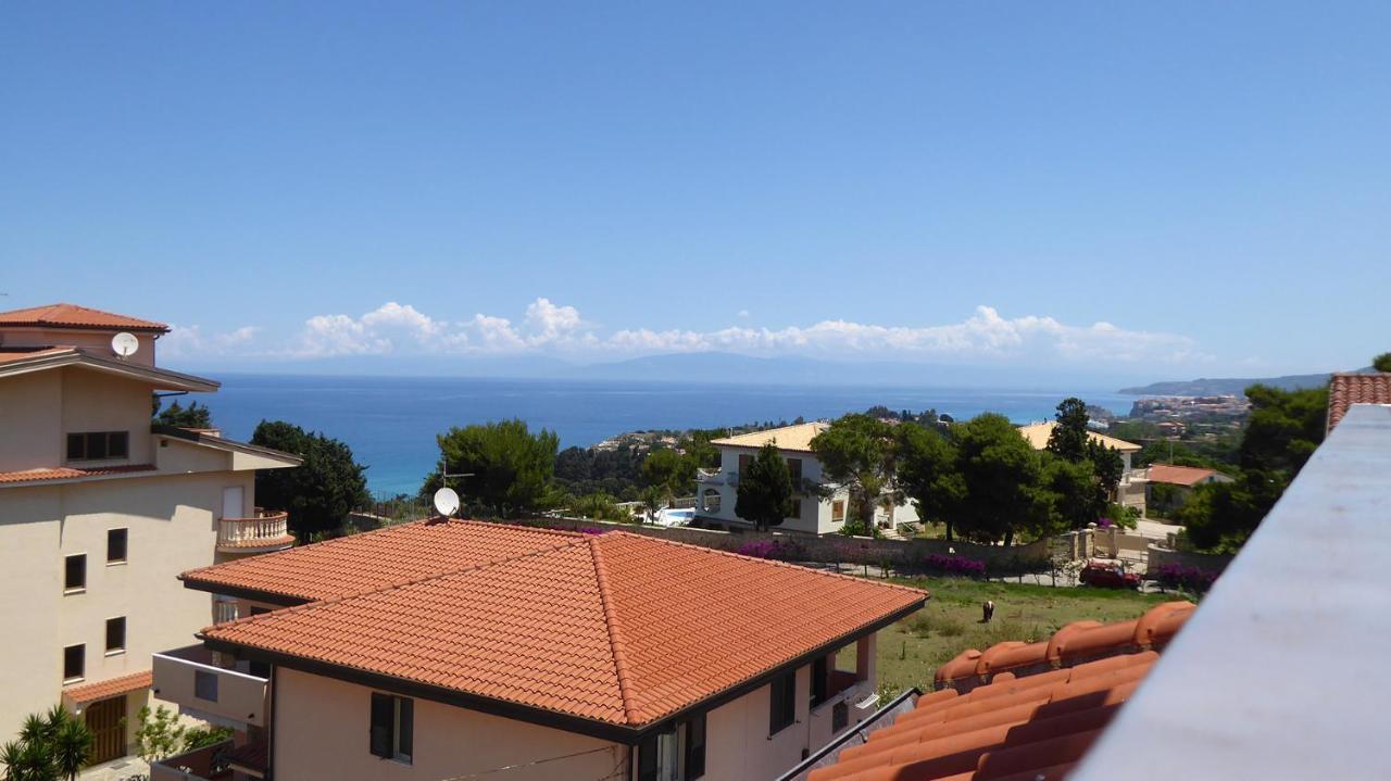 Appartamento Panoramico Santa Domenica ซานตาโดเมนิกา ภายนอก รูปภาพ